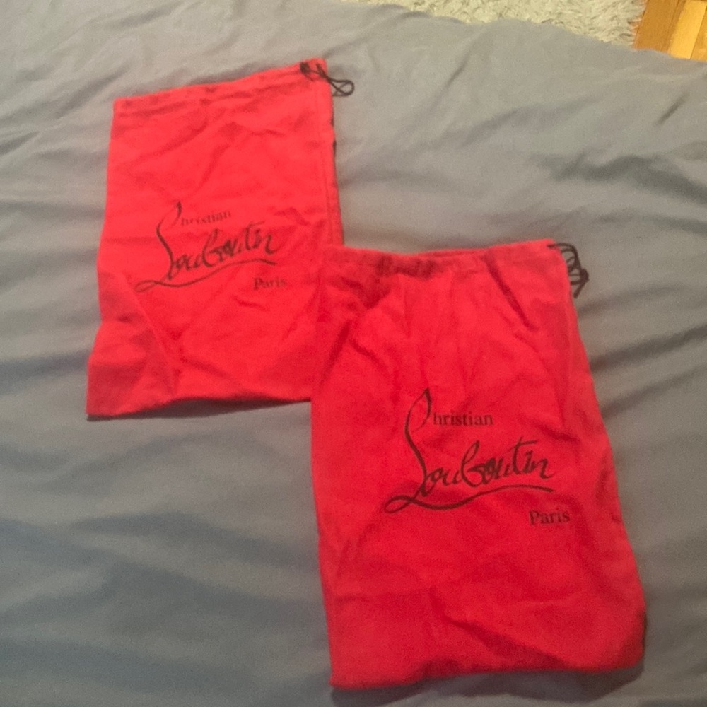Dust bags (2)